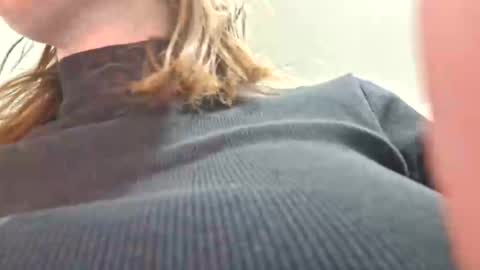 Lisa -  online show from 01/15/25, 03:50