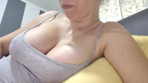 Lisa -  online show from 03/28/26, 08:58