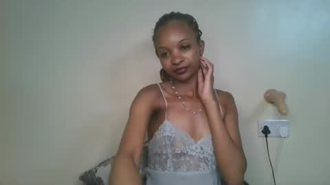 Snapshot of petal_palette chatting on 07/15/26, 07:46 Lolly online show from 07/15/26, 07:46