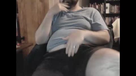 peter40770 online show from 06/05/26, 01:56