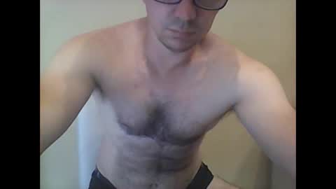 Snapshot of peter_7776 chatting on 01/03/25, 05:42 peter online show from 01/03/25, 05:42