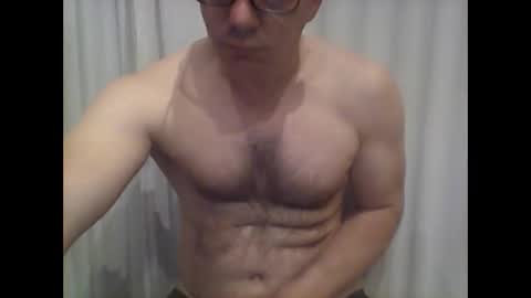 Snapshot of peter_7776 chatting on 09/13/25, 09:42 peter online show from 09/13/25, 09:42