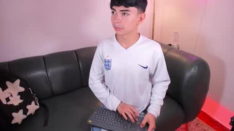 Peter online show from 11/23/25, 06:30