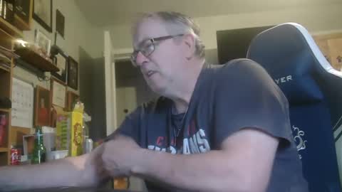 Snapshot of peterinohio57 chatting on 12/29/24, 03:13 peterinohio57 online show from 12/29/24, 03:13