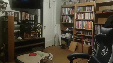 Snapshot of peterinohio57 chatting on 10/09/25, 11:08 peterinohio57 online show from 10/09/25, 11:08