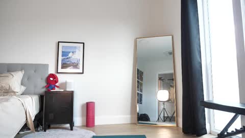 Peter Parker online show from 09/14/25, 08:08