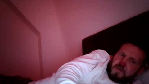 jelle online show from 04/17/26, 11:57