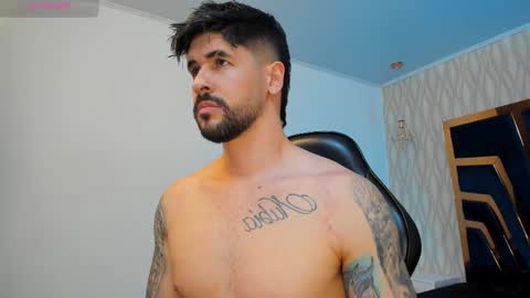 Snapshot of petesevans_1 chatting on 11/02/25, 12:24 PETES EVANS new account online show from 11/02/25, 12:24