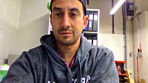 peteypete204 online show from 02/17/25, 09:19