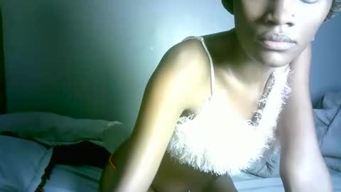 petite_africana001 online show from 05/27/26, 04:20