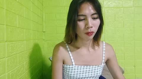 Yuriee online show from 01/11/25, 08:54