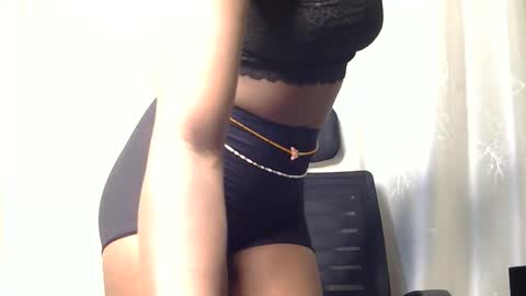 Moon online show from 03/21/26, 08:34