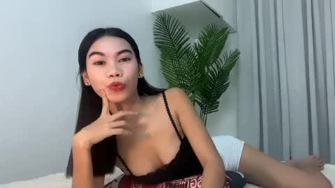 petite_kaye online show from 06/23/26, 04:10