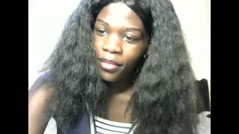 petite_lavi2 online show from 02/20/25, 12:19