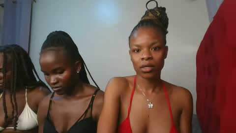 Luxe online show from 07/12/26, 02:57