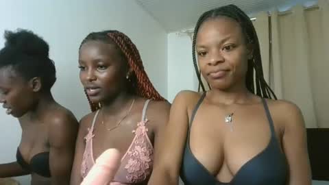 Luxe online show from 07/16/26, 03:07
