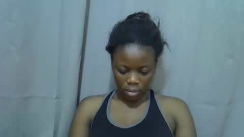 Snapshot of petite_melan chatting on 09/22/25, 12:51 petite_melan online show from 09/22/25, 12:51