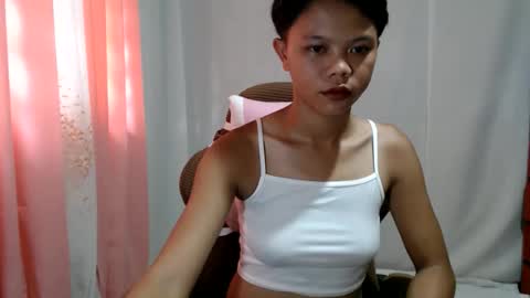 petite_remyy online show from 05/26/26, 06:31