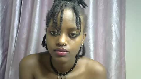 Snapshot of petite_star2 chatting on 12/01/25, 04:50 petite_star2 online show from 12/01/25, 04:50