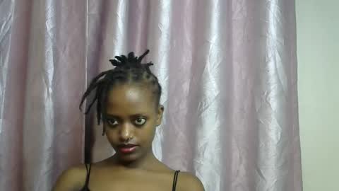 Snapshot of petite_star2 chatting on 01/06/26, 05:33 petite_star2 online show from 01/06/26, 05:33