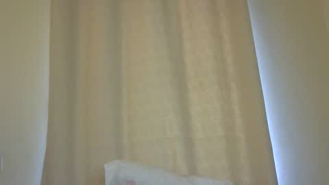 Tanya online show from 12/19/25, 04:19