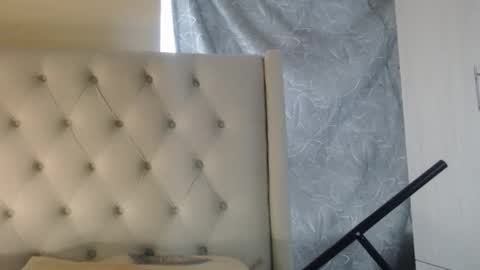 Snapshot of petiteblackjuicy chatting on 06/02/26, 05:53 Amara online show from 06/02/26, 05:53