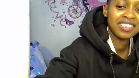 Caramel online show from 05/17/26, 02:53