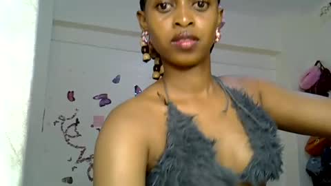 Caramel online show from 06/13/26, 01:53