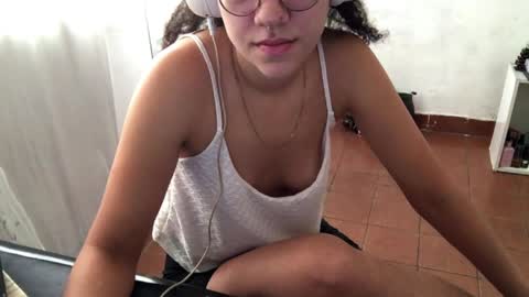 Mlian online show from 04/09/26, 12:43