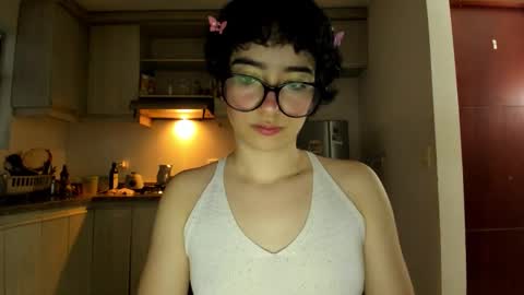 Lunna online show from 02/27/26, 10:54