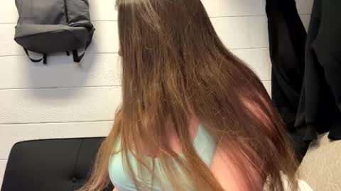 Bella online show from 02/15/26, 09:33