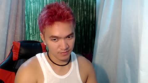 Snapshot of petitehugecockxnxxx chatting on 02/12/25, 04:33 Call me jake online show from 02/12/25, 04:33