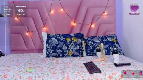 petitelittlemissy online show from 04/01/26, 02:45