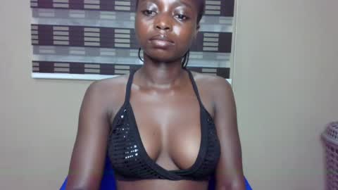 petitexxebony online show from 05/16/26, 07:34