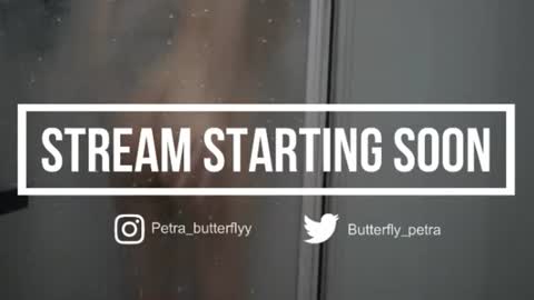 Snapshot of petra_butterfly chatting on 06/11/26, 12:43 i.. .U can call me Nick .... Help me to reach 200 thumbs up online show from 06/11/26, 12:43