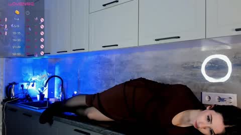 Snapshot of petracilley chatting on 01/07/25, 09:14 Emma online show from 01/07/25, 09:14