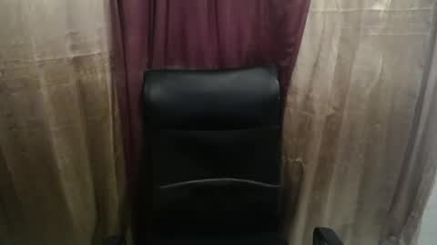 petty_boy777 online show from 01/10/26, 02:13