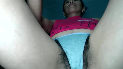 petyte83 online show from 05/31/26, 09:16