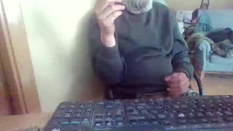 peyo873996 online show from 04/13/26, 01:49