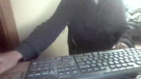 peyo873996 online show from 04/15/26, 07:21