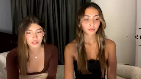 Peyton   online show from 06/03/26, 01:19