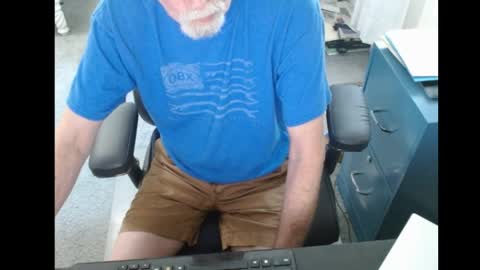 Paul online show from 04/12/26, 01:49