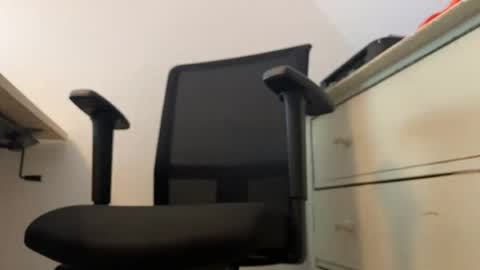 Snapshot of pg_raw chatting on 06/19/26, 05:50 Dilf online show from 06/19/26, 05:50
