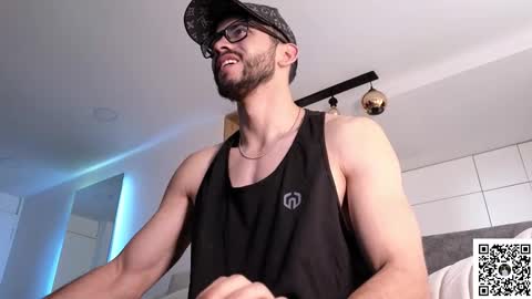 phantom_bigger1 online show from 02/03/26, 12:21