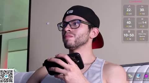 phantom_bigger1 online show from 03/22/26, 05:49