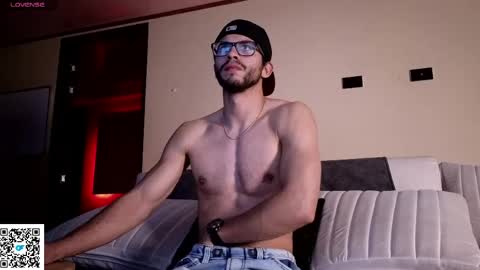 phantom_bigger1 online show from 04/06/26, 04:46