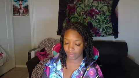 Snapshot of phatjuicypeach chatting on 06/24/26, 03:27 Destiny Adams online show from 06/24/26, 03:27