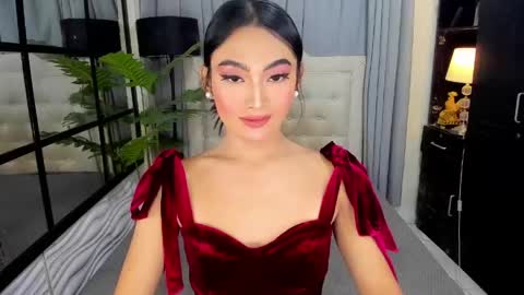phenomenal_ivy online show from 05/14/26, 02:29