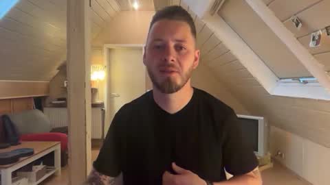 Ben 1995 online show from 02/22/26, 02:59