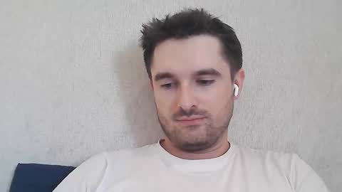 Snapshot of philborison chatting on 07/05/26, 03:41 PhilipBorison online show from 07/05/26, 03:41